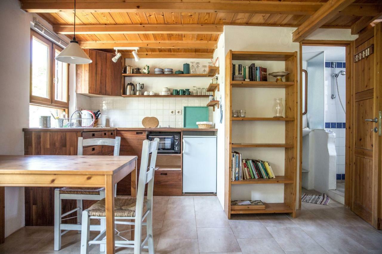 Piges Villa Milína Eksteriør bilde